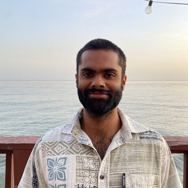 Micahel_Sharma_Headshot