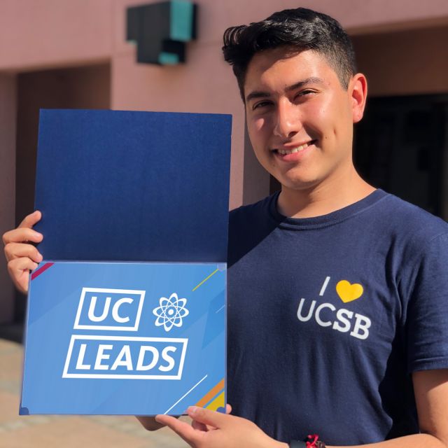 Ricardo_Espinosa_Headshot